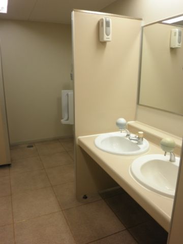 各階、トイレ①