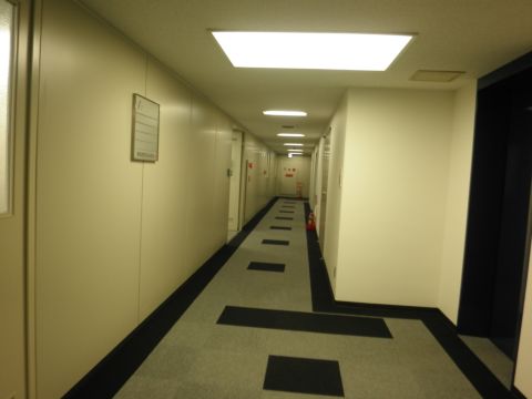 各階、廊下