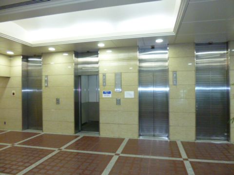 EVホール