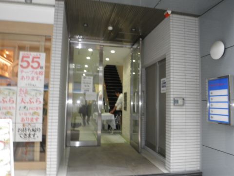 1F玄関