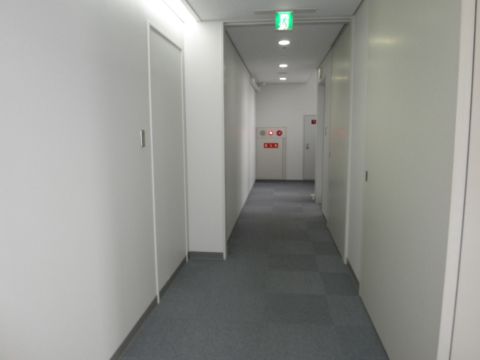 各階、廊下