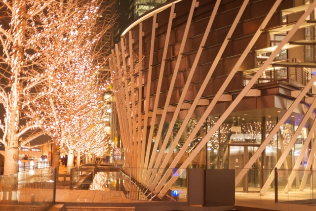 バーバパパと過ごす音と光のクリスマス！大阪駅直結の都会的イルミネーション