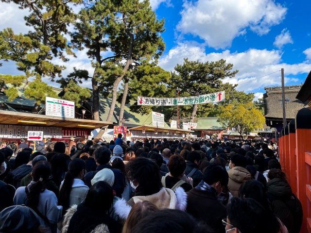 2026年大阪初詣ガイド：商売繁盛から縁結びまで、願いが叶う神社5選