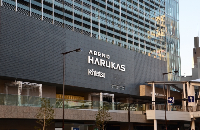 160ブランドが描く「ショコランド」：あべのハルカス近鉄本店