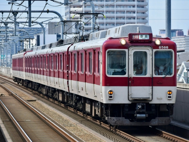 大阪から奈良までのアクセスガイド:電車・バス・車を徹底比較