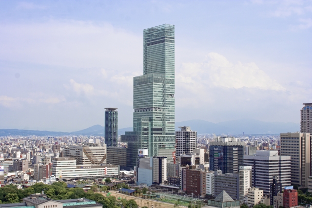 超高層ビル「あべのハルカス」の上層部に位置する大阪マリオット都ホテル
