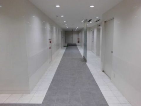 エントランス内 ②