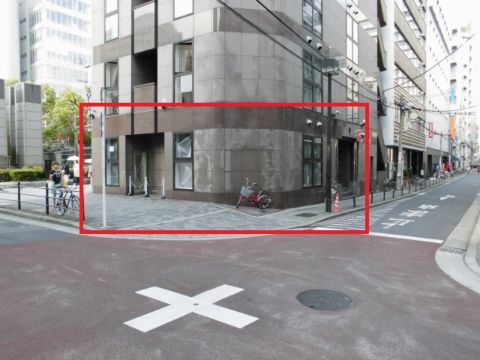 1階、店舗部分 鰻谷通りと横堀筋側