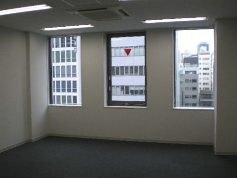 各、2階~11階 室内