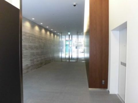 エントランス内②