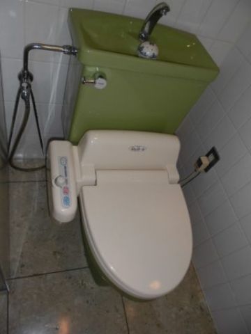 各階、シャワートイレ