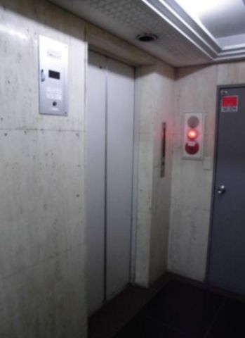 1階、EVホール