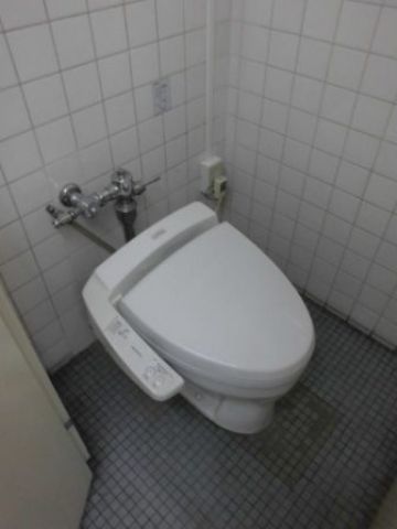 各階、シャワートイレ