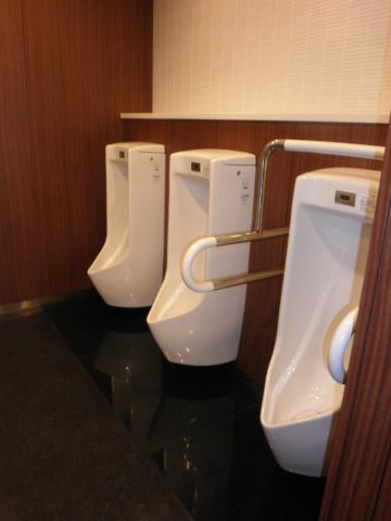 各階、トイレ②