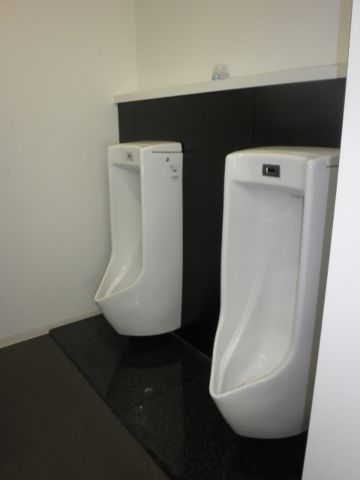 各階、トイレ③