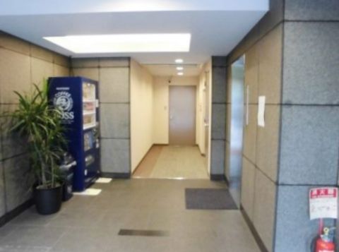 エントランス内②