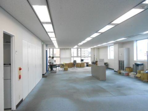 貸室内(原状回復前)