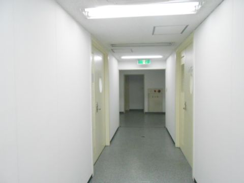 各階、廊下