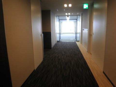 各階、廊下