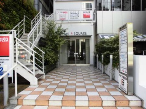 1F玄関