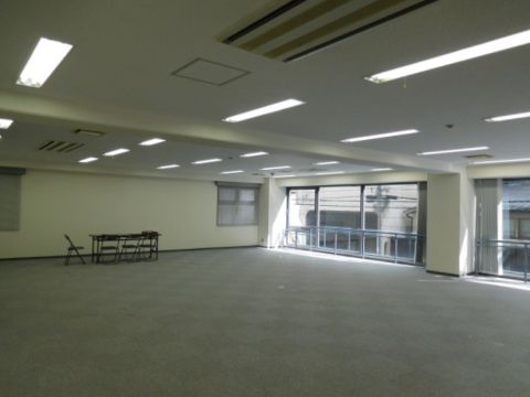 貸室