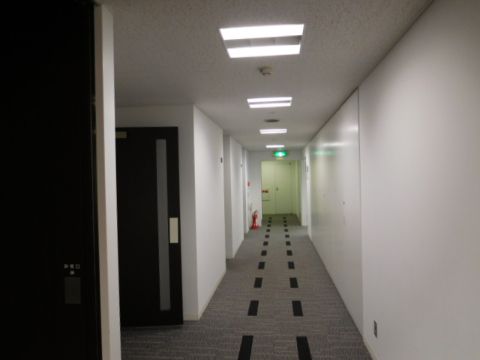 各階、廊下