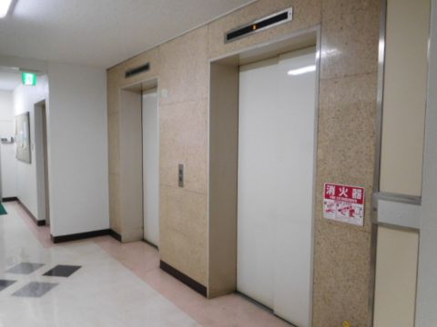 各階、EV