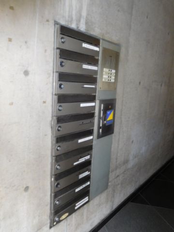 メールボックス・インターホン