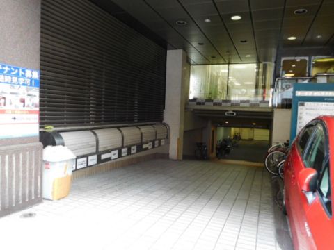 駐車場・駐輪