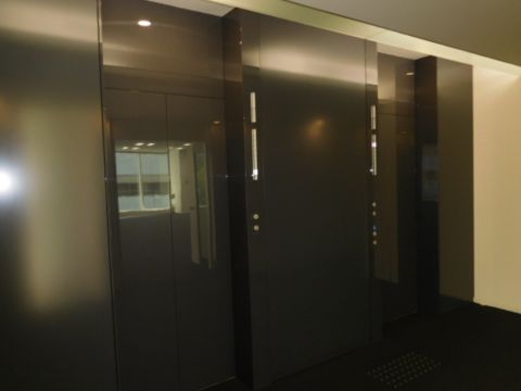 各階、EV