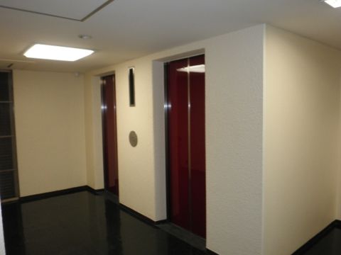 基準階、EVホール