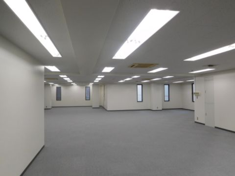 貸室
