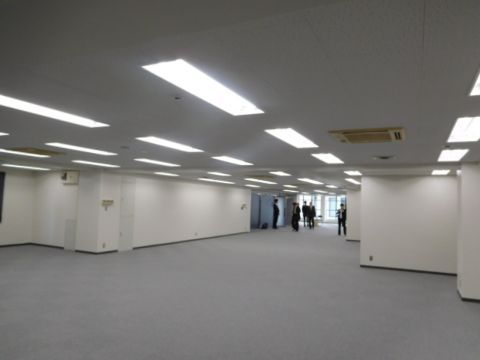 貸室