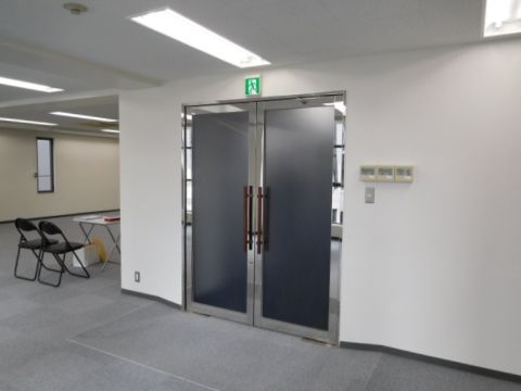 貸室