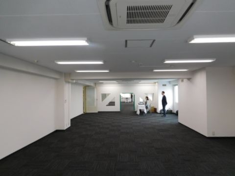 貸室