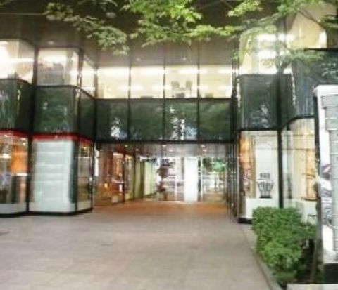 1F玄関