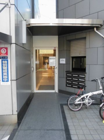 日祝、夜間、出入口