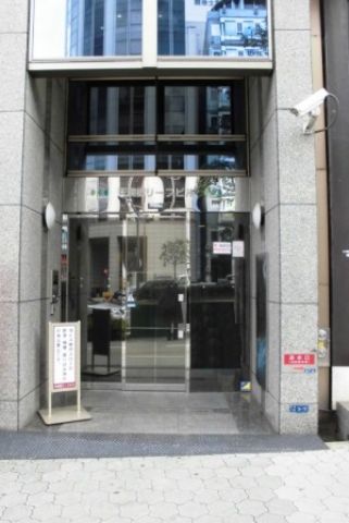 1F玄関