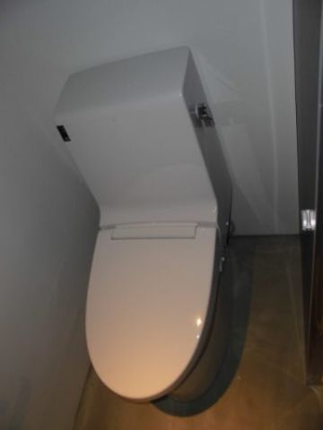 2階、5階、男性シャワートイレ