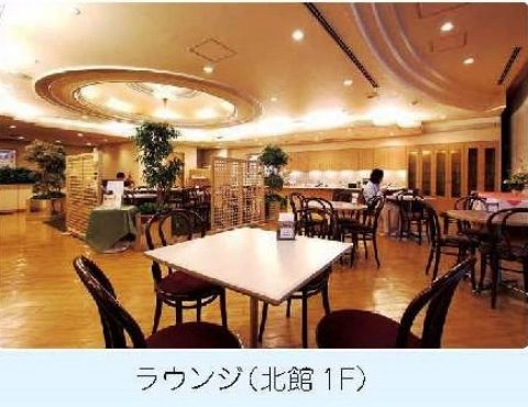 ラウンジ