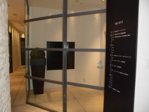 1階、EVホール
