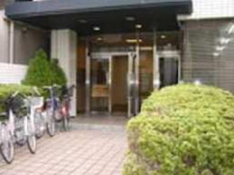 1階、玄関