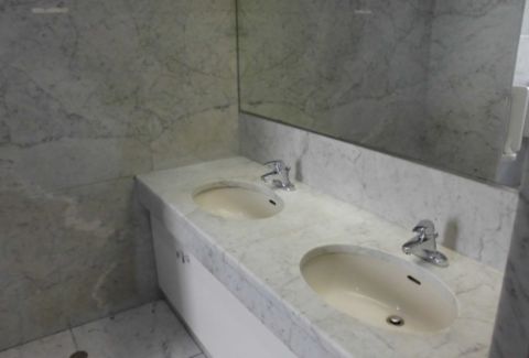 各階、トイレ洗面