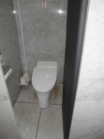 各階、シャワートイレ