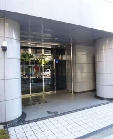 1F玄関