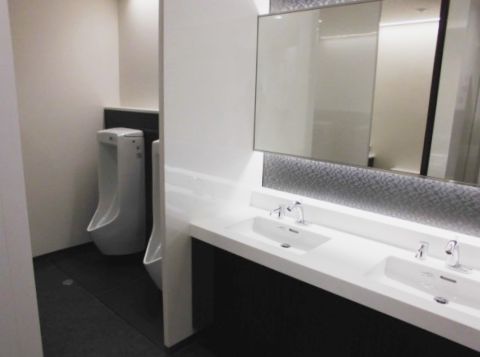 各階、トイレ①