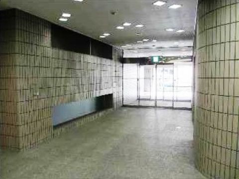 エントランス内②