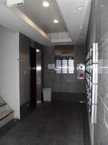 エントランス内②