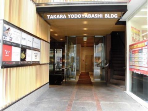 1F玄関