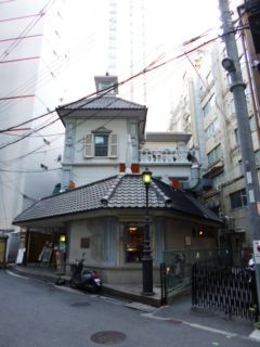 西梅田 店舗